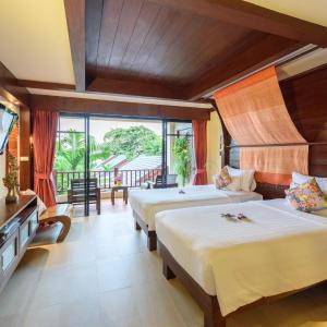 Deluxe Double or Twin Room with Sea View
