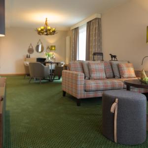 Suite with Spa Bath