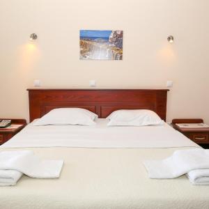 Studio (2 Adults)