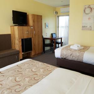 Twin Room with River View