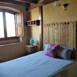 Queen Room with Shared Bathroom
