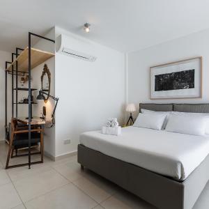 Junior Suite with Spa Access