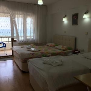Triple Room with Sea View