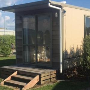 Queen Cabin with Shared Bathroom