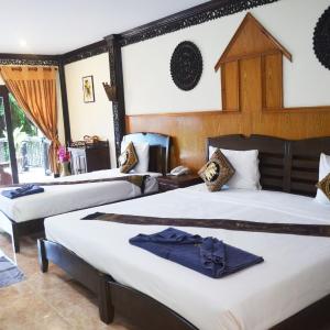 Deluxe Triple Room