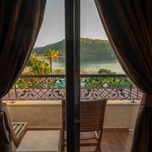 Deluxe Double Room with Sea View