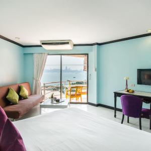 Superior Double or Twin Room with Sea View