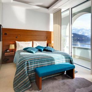 Deluxe Junior Suite with Lake View