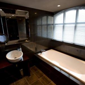 Standard Twin Room - Non-Smoking