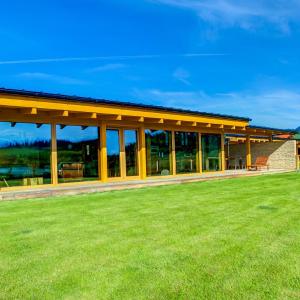 Two-Bedroom Villa - Vila Alaska
