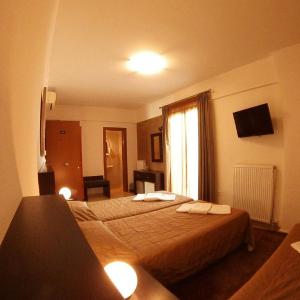 Triple Room with Terrace