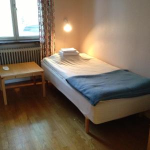 Single Room with Shared Bathroom