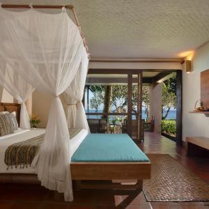 Ananda Segara Beachfront Suite