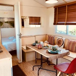 Garden Caravan 