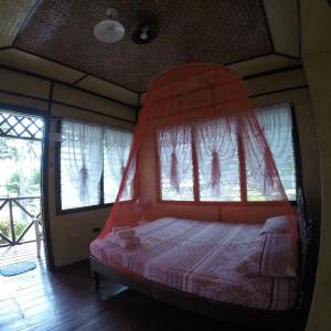 Bungalow with Garden View