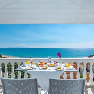Superior Double or Twin Room with Sea View