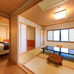 Japanese-Style Superior Room with Tatami Area and Mountain View