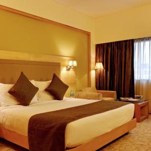 Executive Suite with complimentary breakfast, 15% Discount on F&B ,3 pints of beer at Atrium Bar, One way Airport Transfer