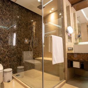 Exclusive Suite