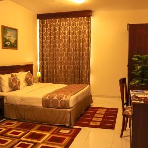 Flamingo Suite