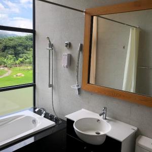 Quadruple Room with Private Bathroom