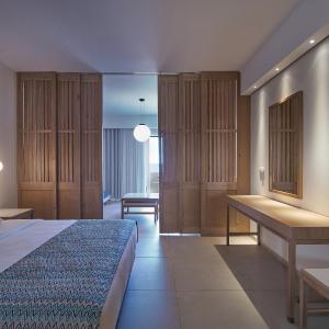 Junior Family Suite with Sea View