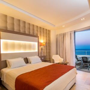 Deluxe Family Suite
