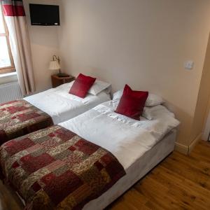 Small Twin Room