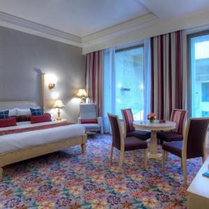 Superior Double or Twin Room with Bucket of 3 Pint Beers (Kingfisher Premium) per room per night