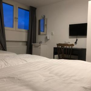 Comfort Triple Room with Shower