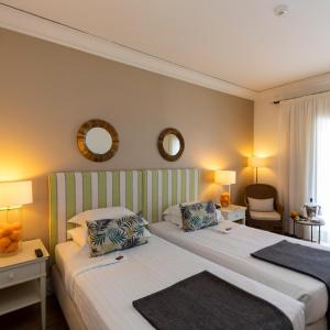 Deluxe Double or Twin Room with Sea View