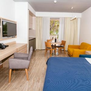 Superior Studio (2 Adults)