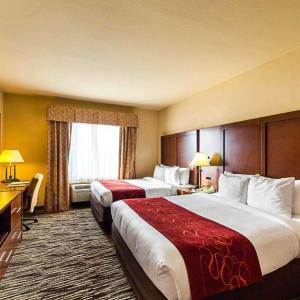 Queen Suite with Two Queen Beds - Non-Smoking