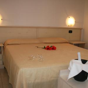 One-Bedroom Apartment (2 Adults) - Annex