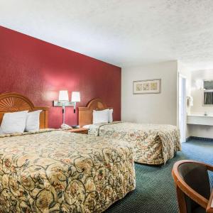 Double Room with Two Double Beds - Non-Smoking
