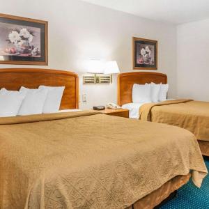 Queen Room with Two Queen Beds