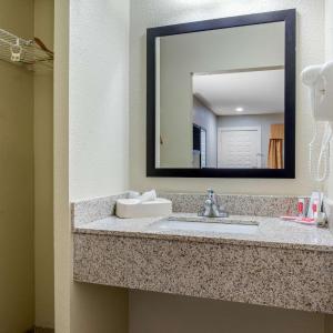 Double Room - Accessible/Non-Smoking