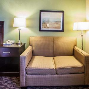 King Room with Sofa Bed