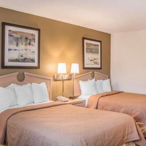 Double Room with Two Double Beds - Non-Smoking