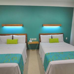 Twin Room with Balcony