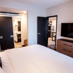 Diamond King Suite