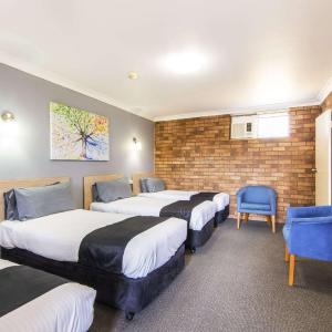 Two-Bedroom Family Room - Non-Smoking
