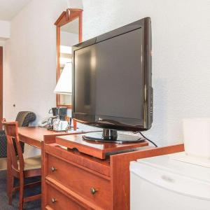 Double Room with Two Double Beds - Non-Smoking