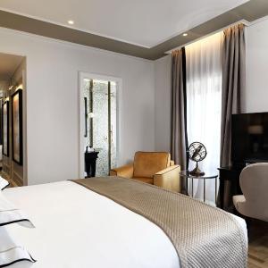 Junior Suite Side Sea View