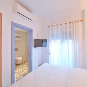 Budget Double Room - Basement Floor 
