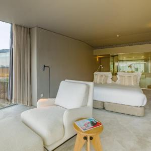 Superior Suite with River View
