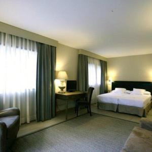 Suite with Garden View