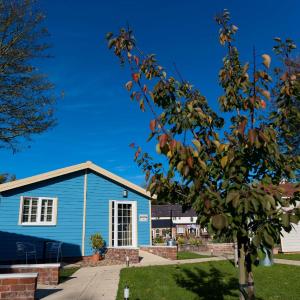 Large Double or Twin Room with Garden View