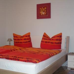 One-Bedroom Apartment (2 Adults + 2 Children)