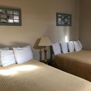 Queen Room with Two Queen Beds